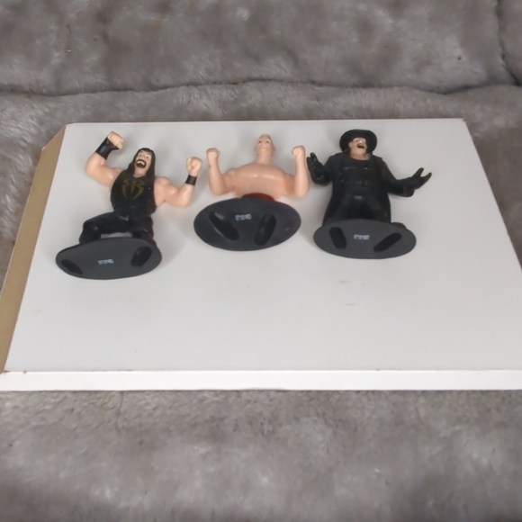 WWE mini wrestler figures wrestling - Picture 9 of 13